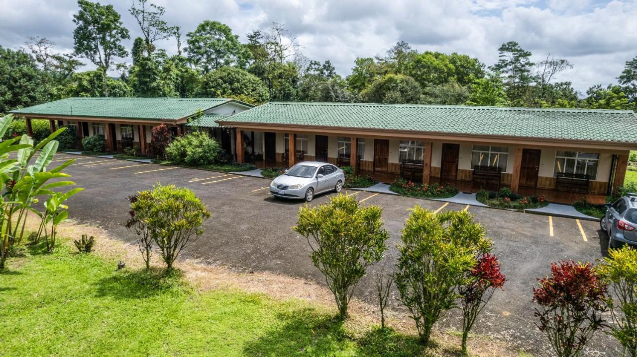 Hotel & Hot Springs Sueno Dorado Ла Фортуна Экстерьер фото