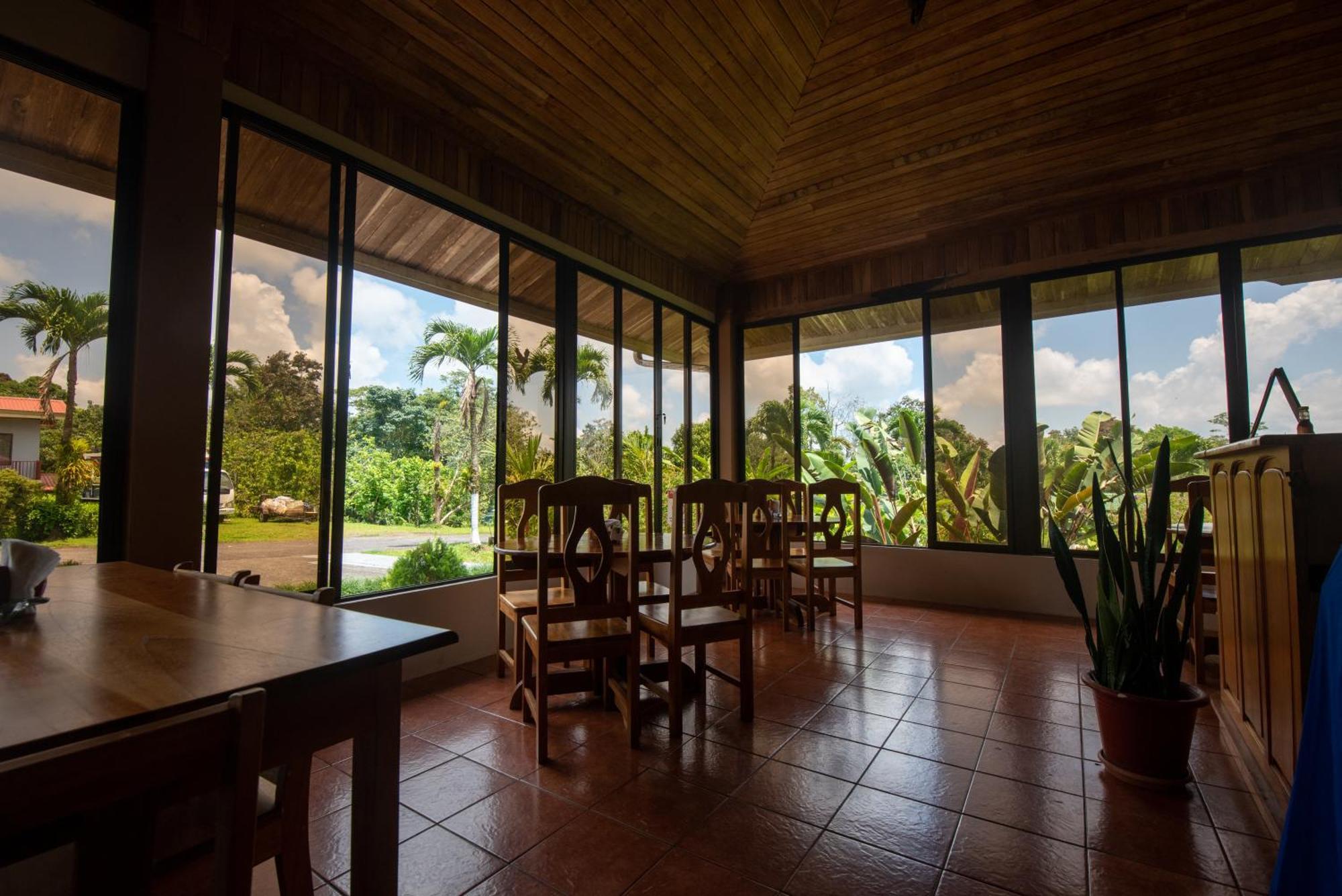 Hotel & Hot Springs Sueno Dorado Ла Фортуна Экстерьер фото