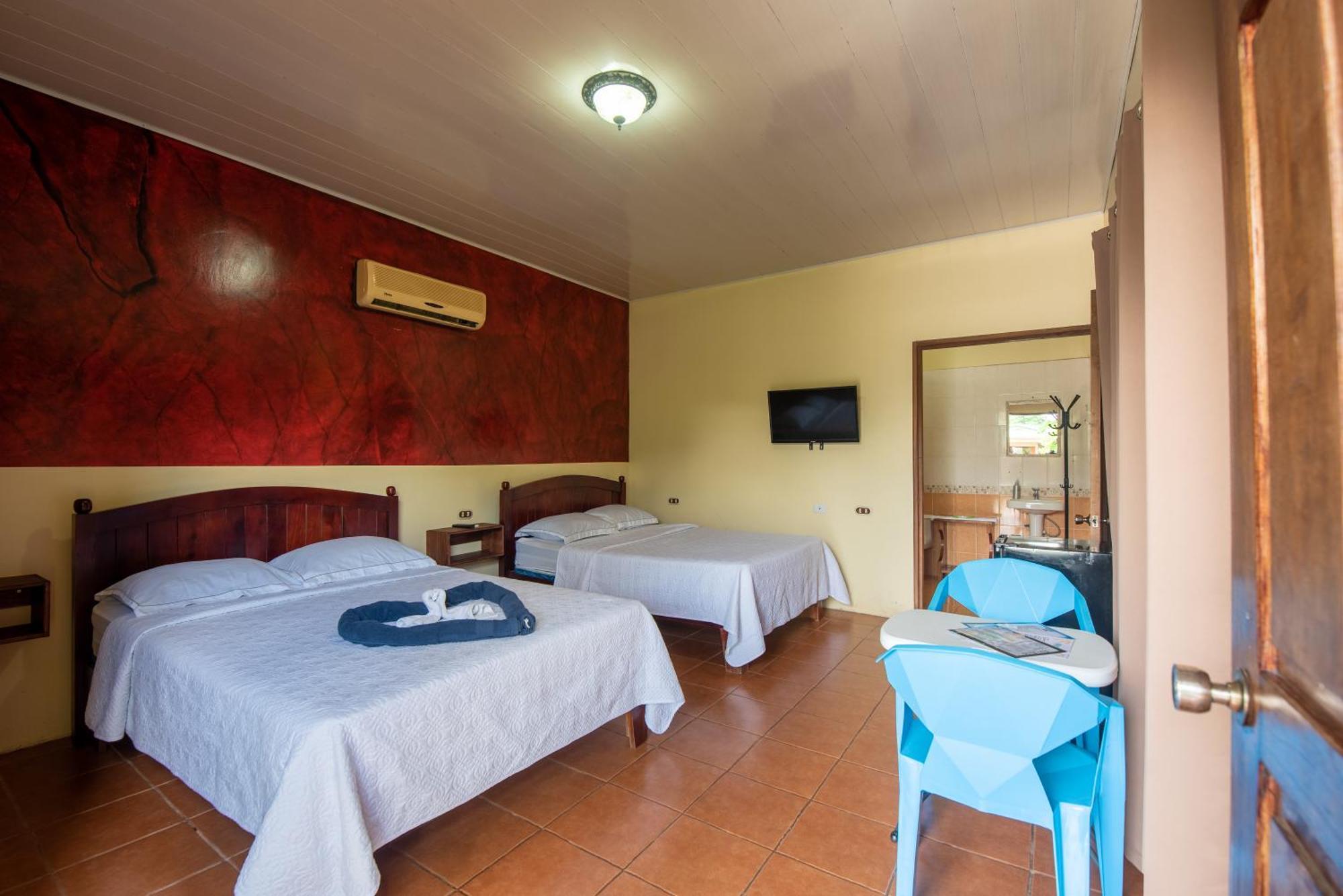 Hotel & Hot Springs Sueno Dorado Ла Фортуна Экстерьер фото